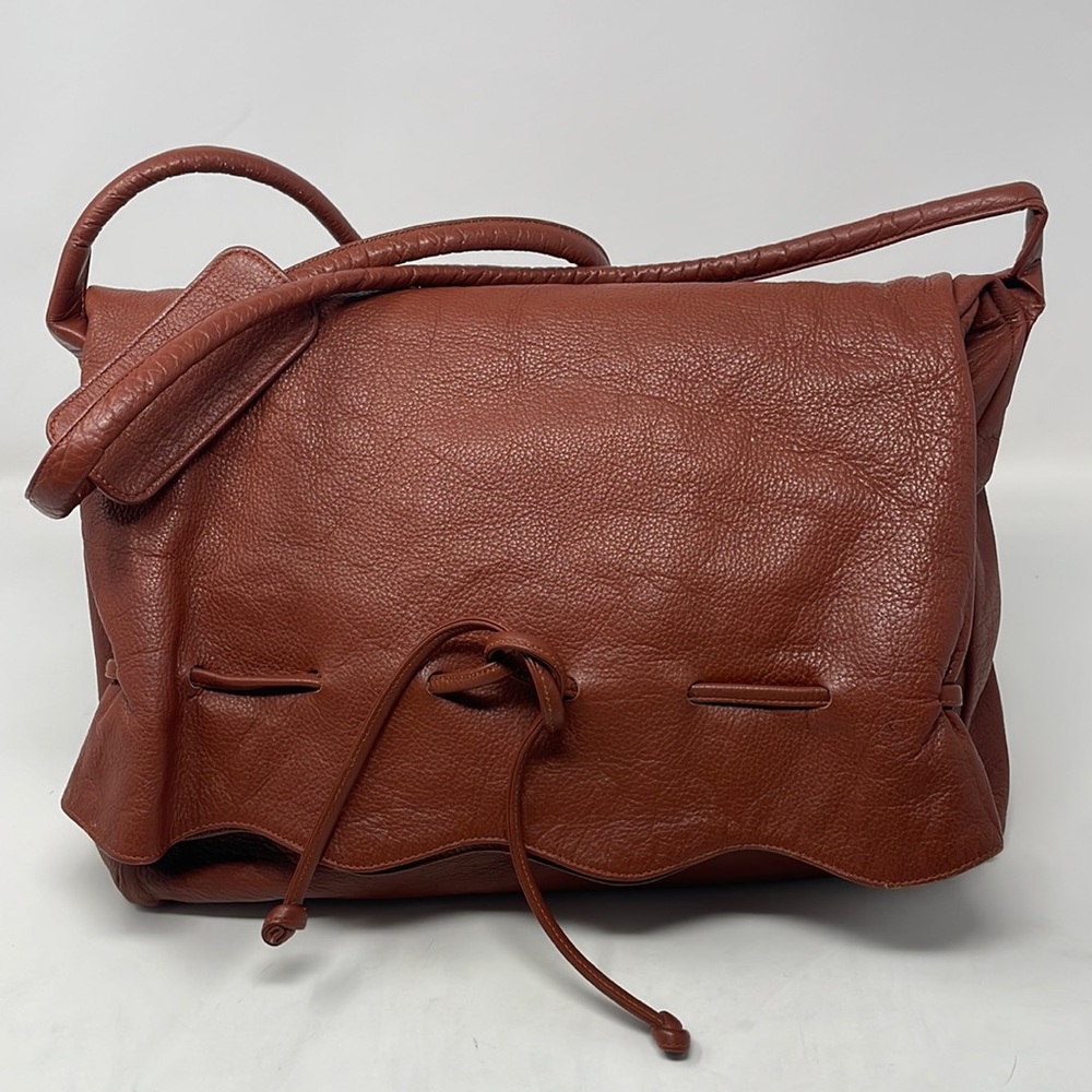 Vintage Claudio Leather Drawstring Flap Crossbody🖤